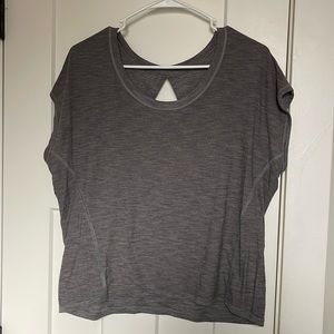 Lululemon grey tshirt